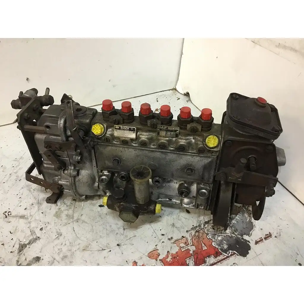 BOSCH FUEL PUMP 0400676152 USED - Picture 2
