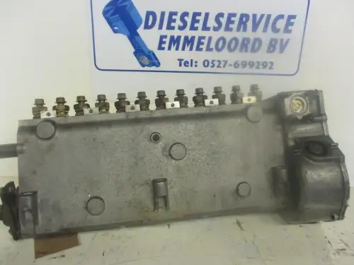 POMPE À CARBURANT DEUTZ 0241 8793 NEUVE - Miniature 2