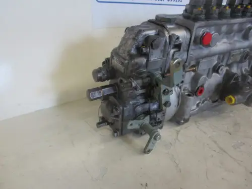 POMPE À CARBURANT ZEXEL DIESEL KIKI 106671-7821 RECONSTRUITE - Miniature 2