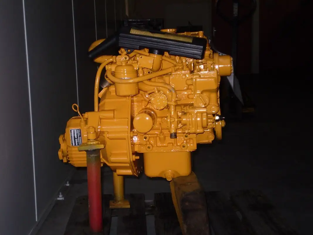MITSUBISHI L2C RECONDITIONED ENGINE - Picture 2