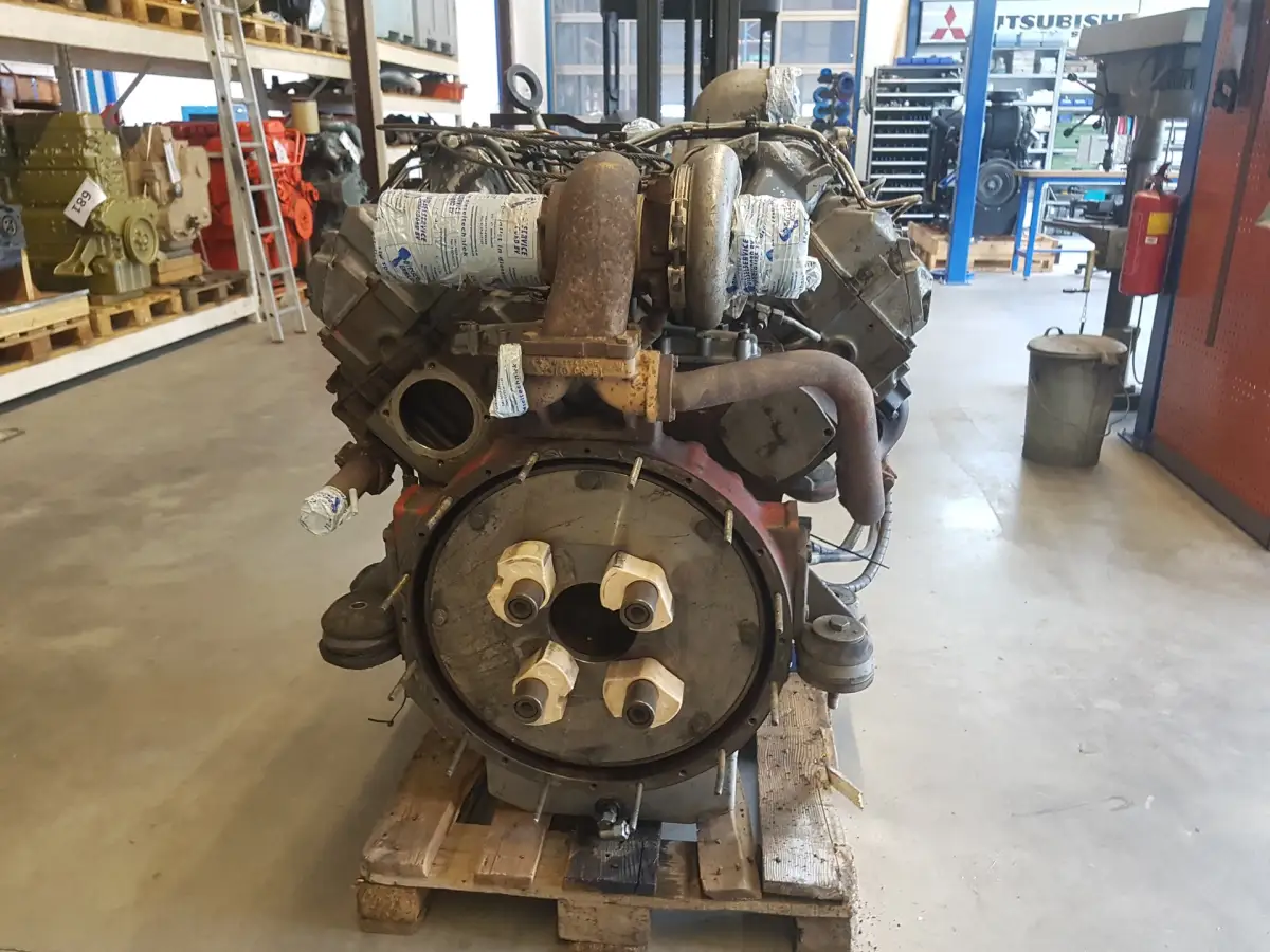 DEUTZ BF6M1015C GEBRUIKTE MOTOR - Afbeelding 3