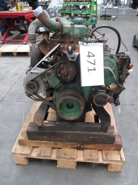 USED VOLVO TD40A ENGINE - Picture 3