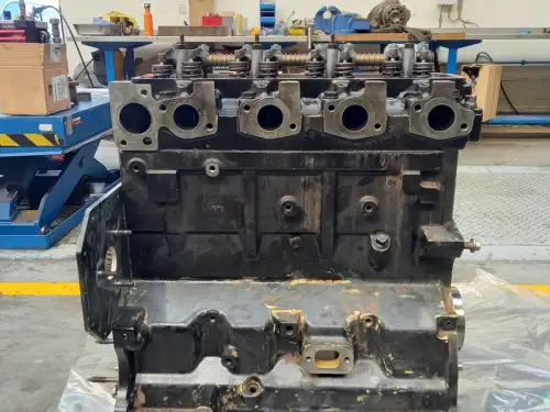 JOHN DEERE 4045TF270 LONGBLOCK ÜBERHOLEN – Vorschaubild 2