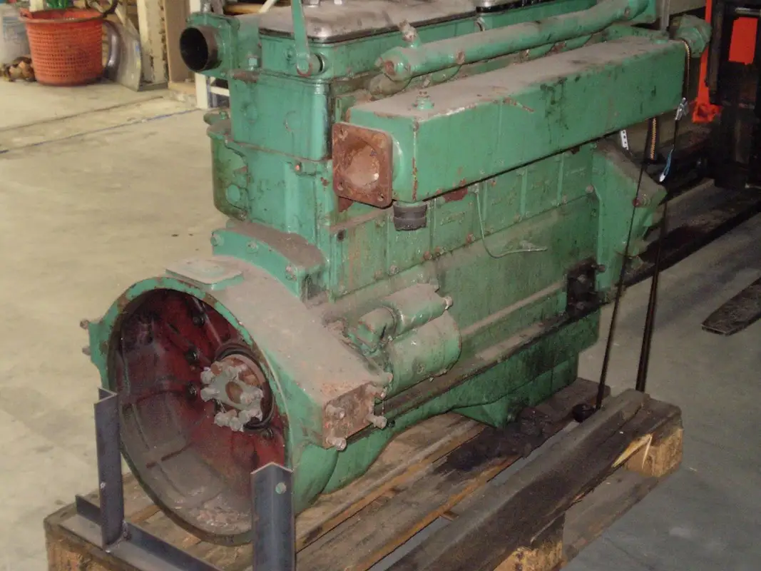 MITSUBISHI 6DB10 CORE ENGINE FOR PARTS - Picture 2