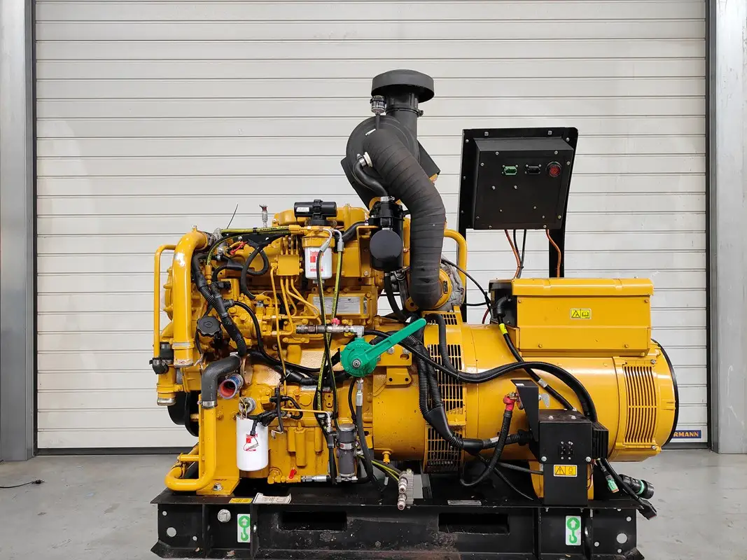 GENERADOR CATERPILLAR C4.4 S1M 86KVA USADO - Imagen 7
