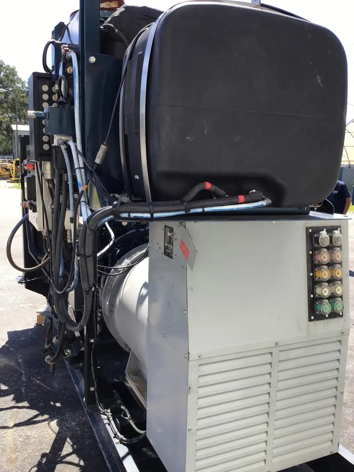MERCEDES OM473LA GENERATOR 606KVA NEU – Bild 5