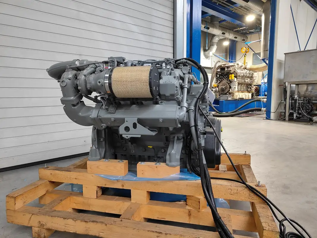DEUTZ TCD2015 V6 M NEW - Picture 2