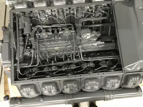 MOTEUR RÉAMÉNAGÉ DEUTZ F12L413FW - Miniature 2
