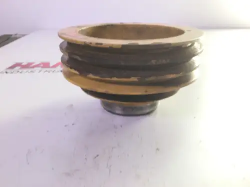 CATERPILLAR PULLEY DE MANIVELLE 9Y1748 D'OCCASION - Miniature 2