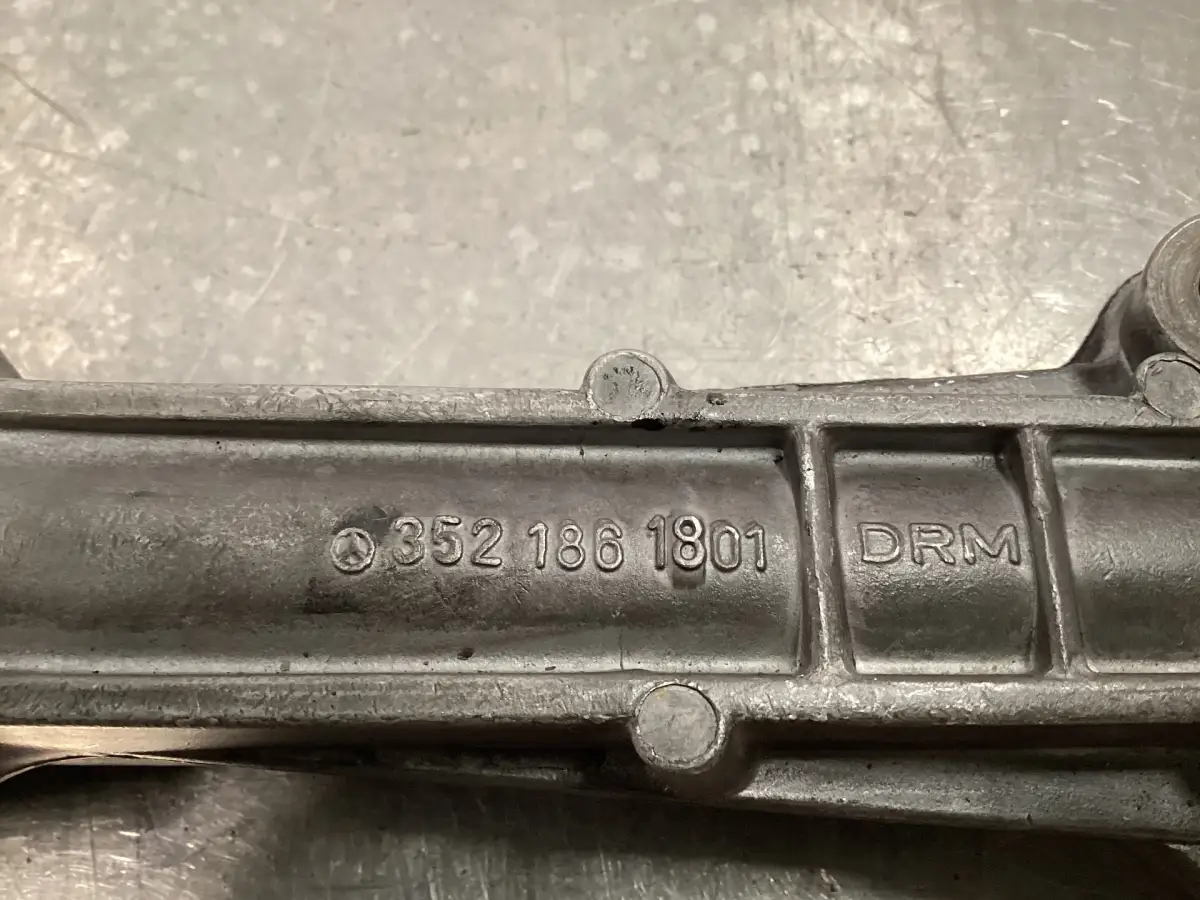 MERCEDES A 352 186 18 01 UTILISÉ - Image 2