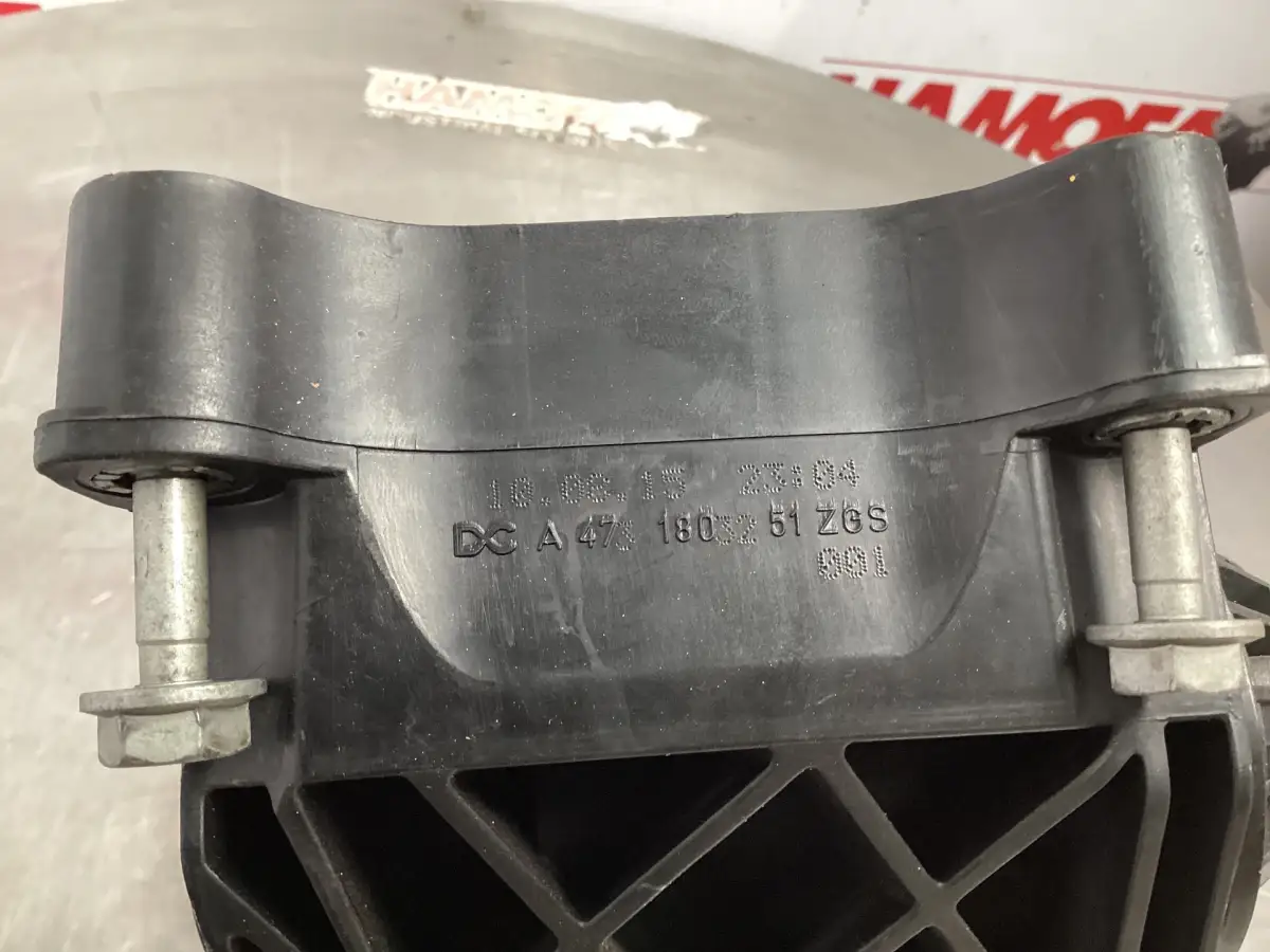 MERCEDES ANSAUGROHR A4731803251 GEBRAUCHT – Bild 2