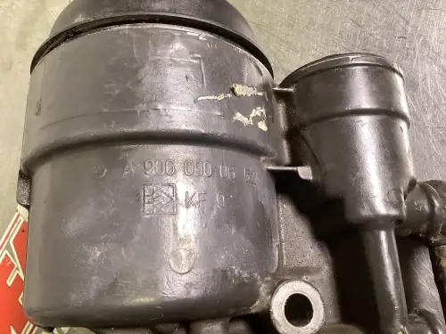 MERCEDES FUEL FILTER HOUSING A9060900652 USED - Thumb image 2