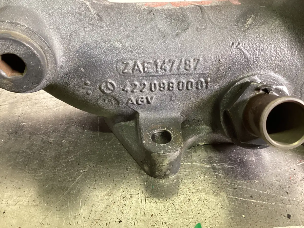 MERCEDES A 422 096 00 01 GEBRAUCHT – Bild 2