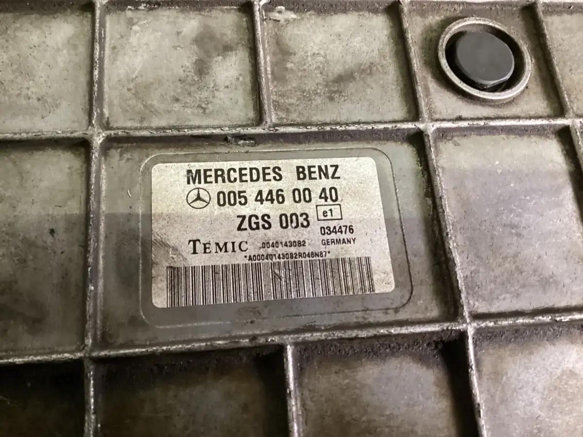 MERCEDES A 005 446 00 40 USED - Picture 2