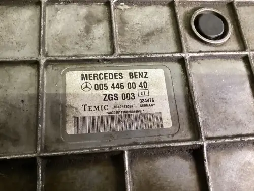 MERCEDES A 005 446 00 40 БУ - Миниатюра 2