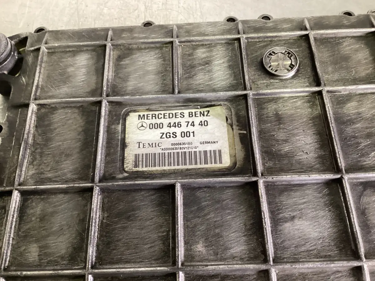 MERCEDES A 000 446 74 40 USED - Picture 2