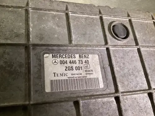 MERCEDES A 004 446 73 40 GEBRUIKT - Miniatuur afbeelding 2
