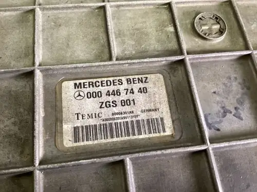 MERCEDES A 000 446 74 40 USED - Thumb image 2