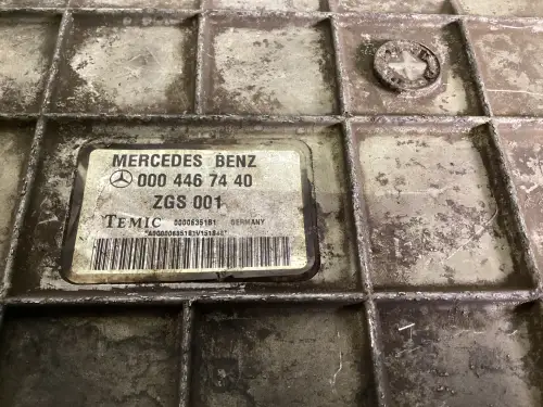 MERCEDES A 000 446 74 40 USED - Thumb image 2