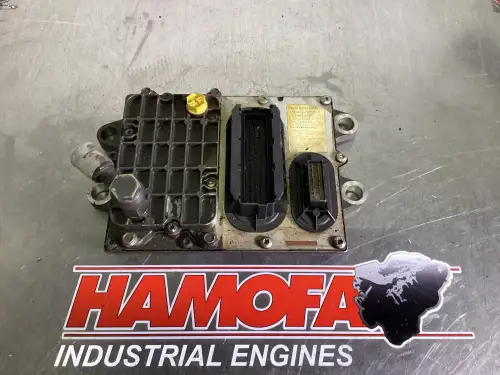 MERCEDES A 001 446 20 40 UTILISÉ