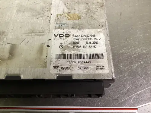 MERCEDES A 000 446 52 02 GEBRUIKT - Miniatuur afbeelding 2