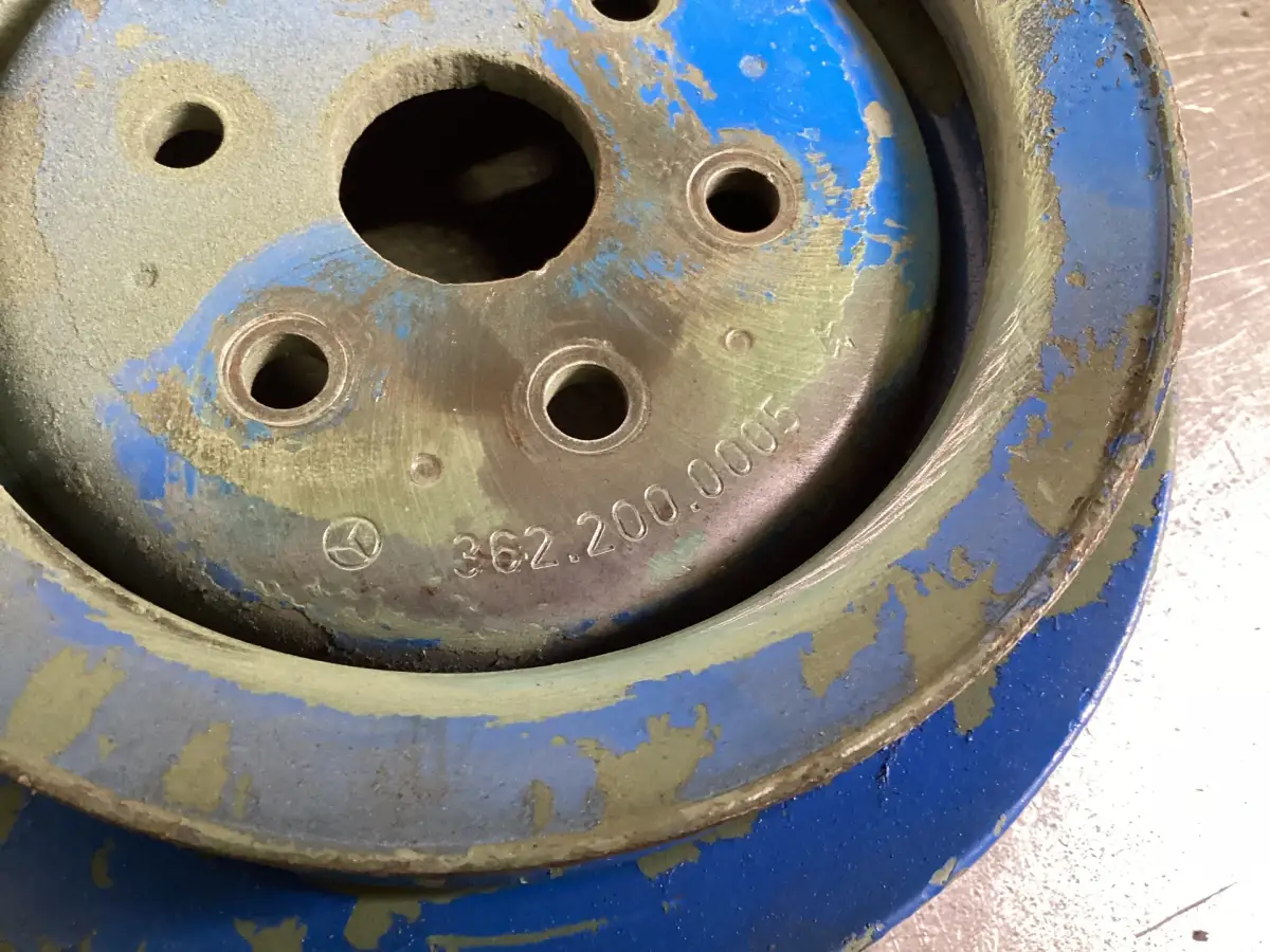 MERCEDES A 362 200 00 05 GEBRAUCHT – Bild 2