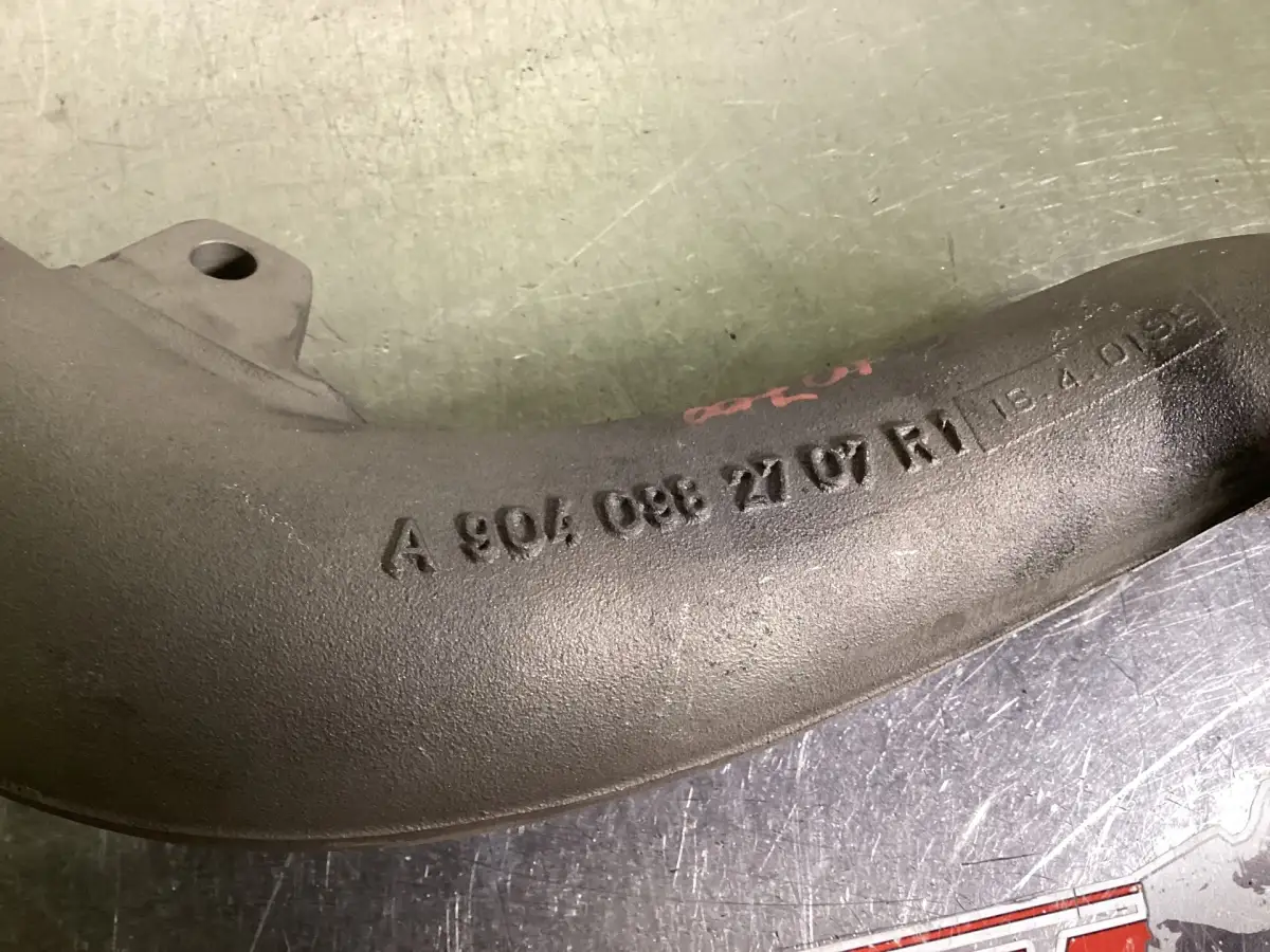 MERCEDES A 904 098 27 07 USED - Picture 2