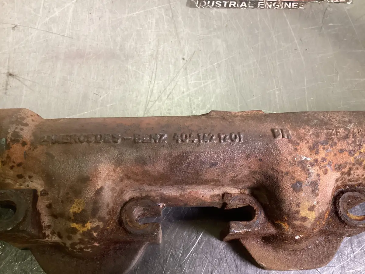 MERCEDES A 404 142 10 01 GEBRAUCHT – Bild 2