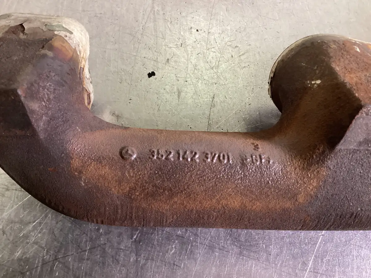 MERCEDES A 352 142 37 01 USED - Picture 2