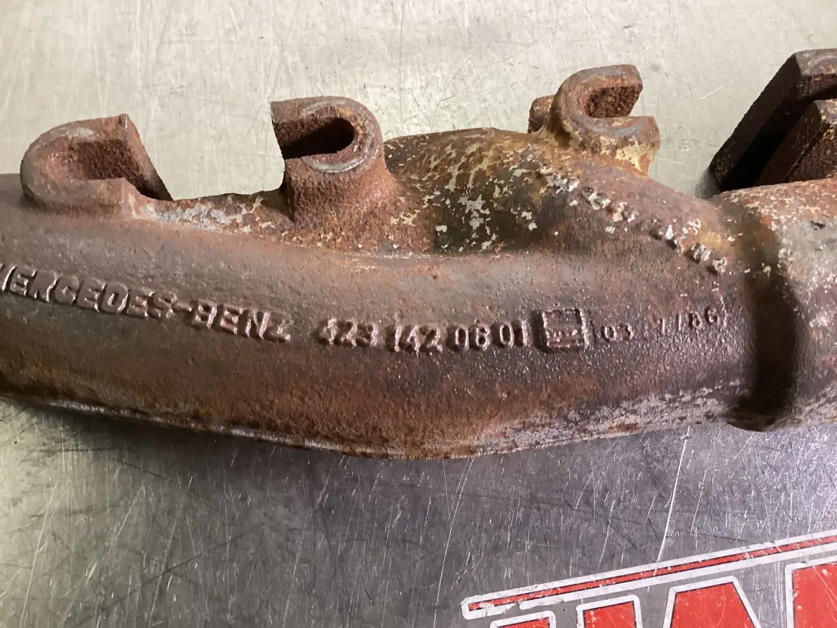 MERCEDES A 423 142 07 01 USED - Picture 2