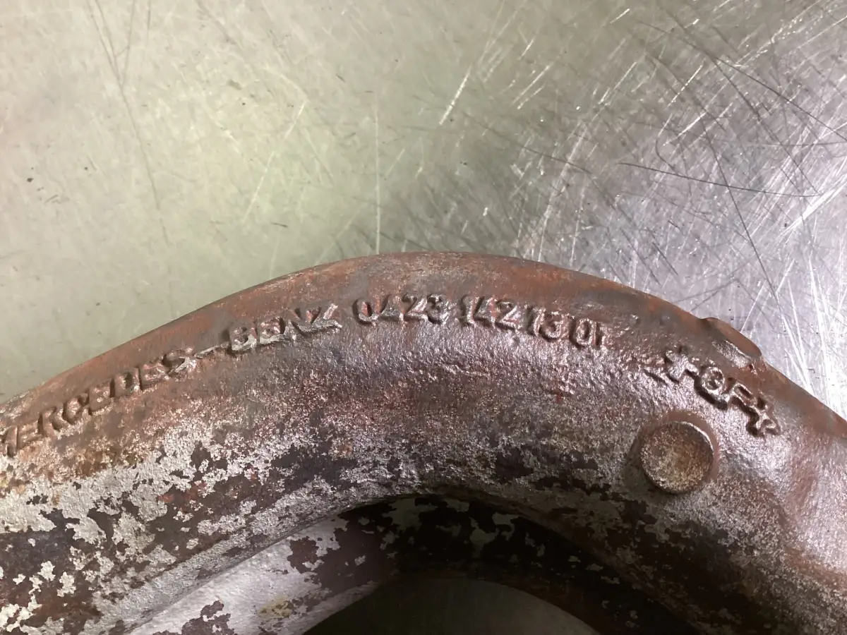 MERCEDES 423 142 13 01 GEBRAUCHT – Bild 2