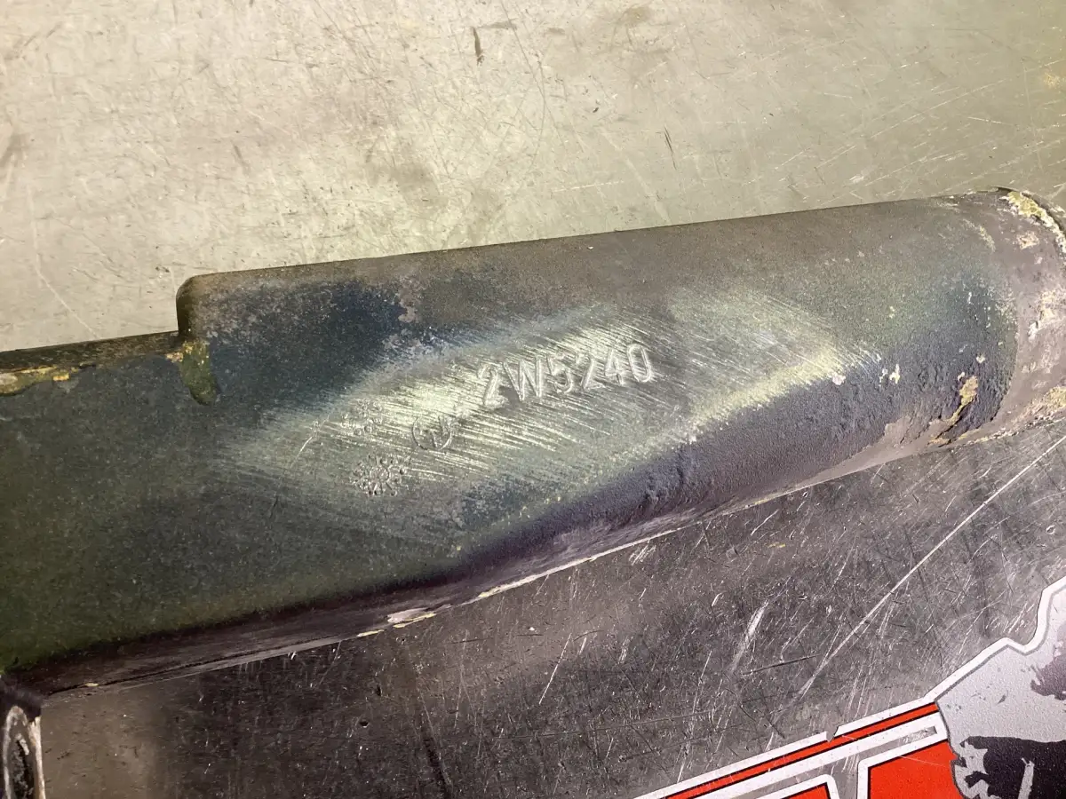 CATERPILLAR WATER PIPE 2W5240 USED - Picture 2