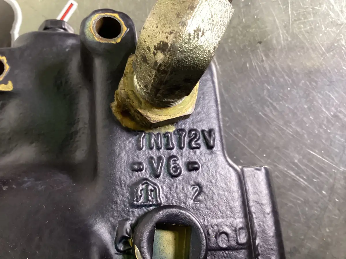 CATERPILLAR COUDE D'EAU 7N0172 UTILISÉE - Image 2