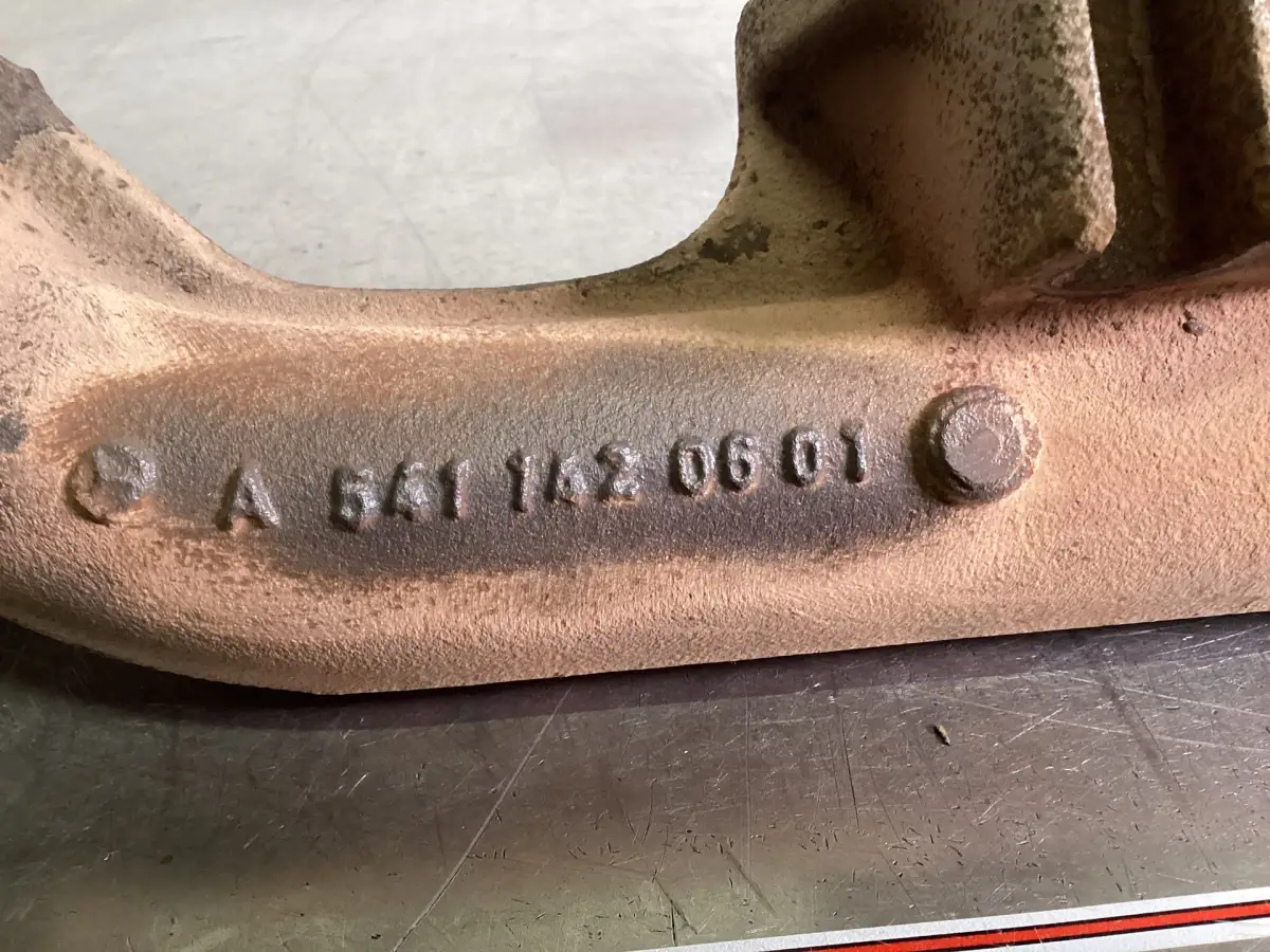 MERCEDES A 541 142 06 01 USED - Picture 2