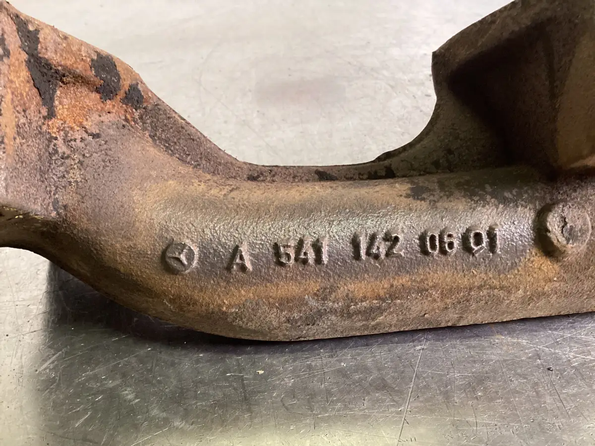 MERCEDES A 541 142 06 01 USED - Picture 2