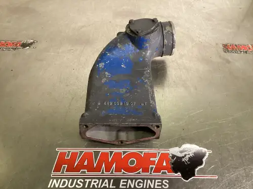 MERCEDES A 422 098 19 07 UTILISÉ