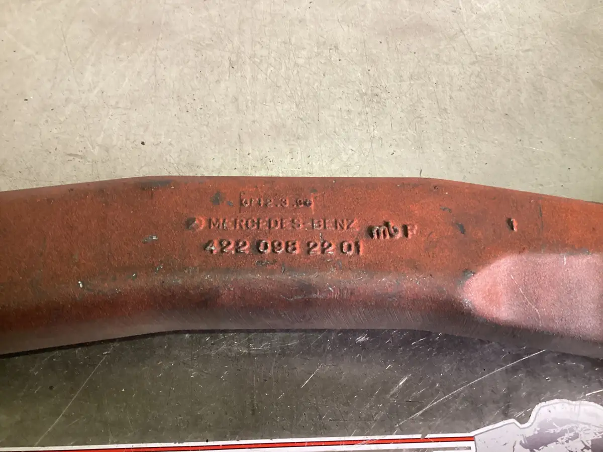 MERCEDES A 422 098 22 01 GEBRAUCHT – Bild 2