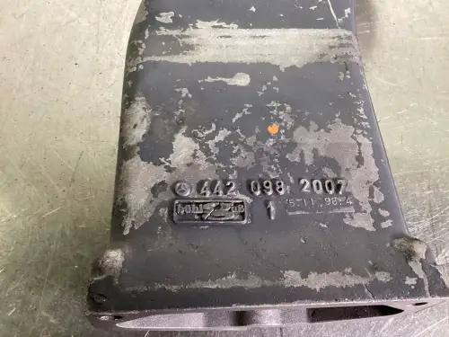 MERCEDES EINLAUFMANIFOLD A4420982007 GEBRAUCHT – Vorschaubild 2
