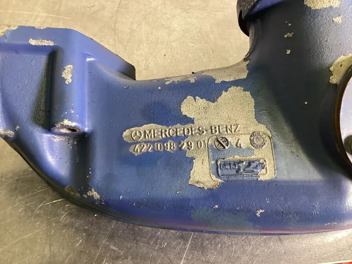 MERCEDES A 422 098 29 01 USED - Picture 2