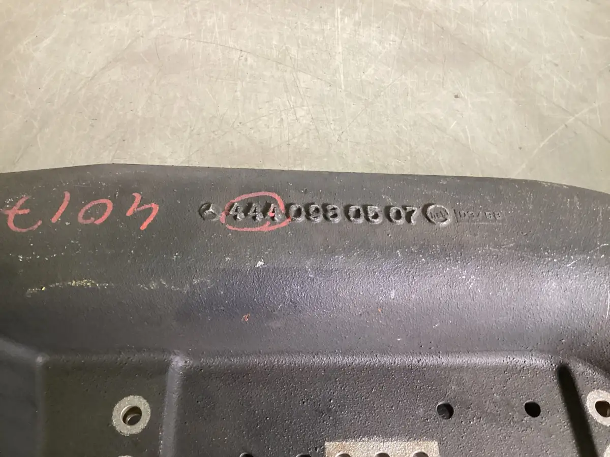 GEBRAUCHT MERCEDES A 444 098 05 07 – Bild 2