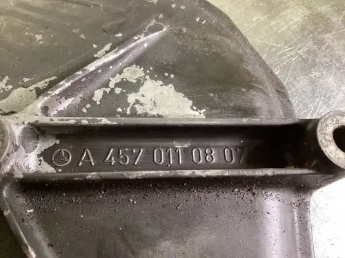 MERCEDES A 457 011 08 07 GEBRAUCHT – Vorschaubild 2