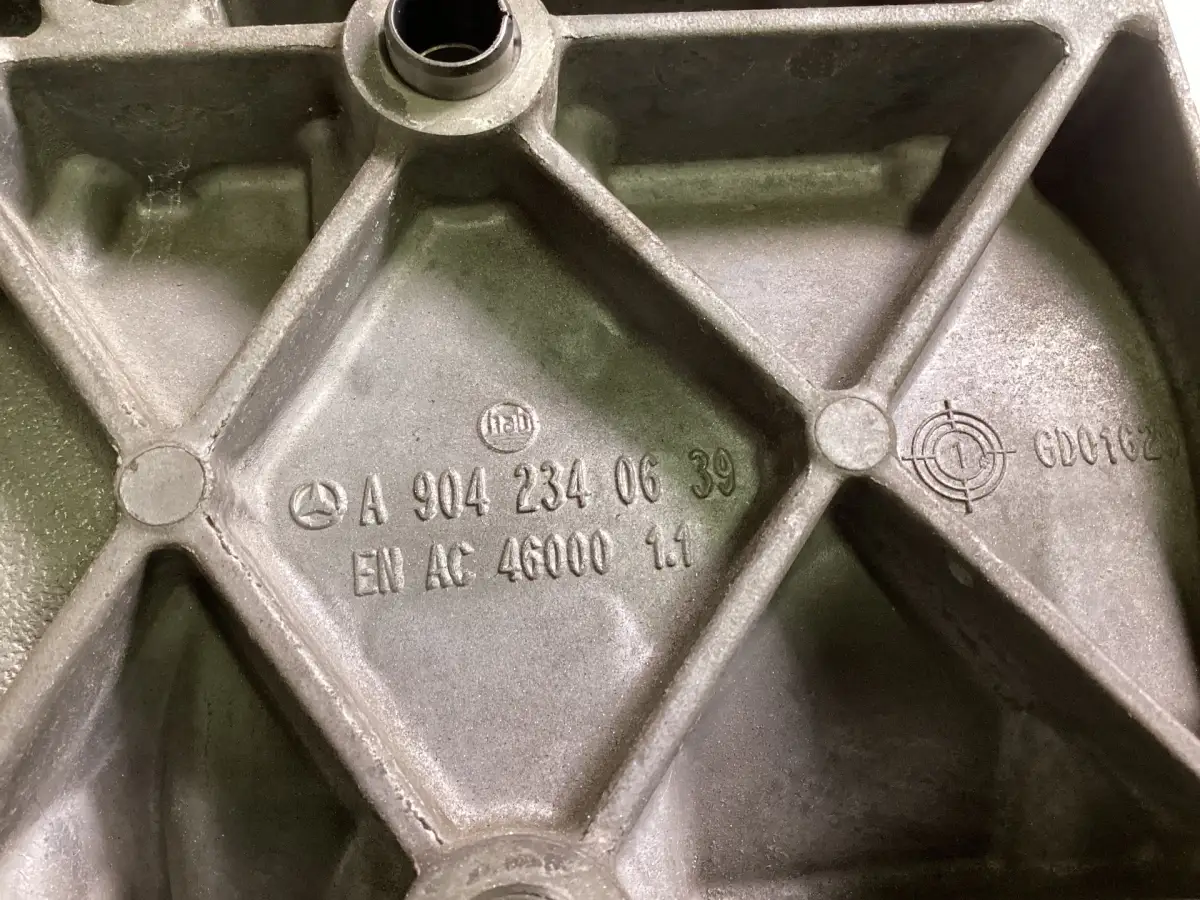 MERCEDES A 904 234 06 39 USADO - Imagen 2