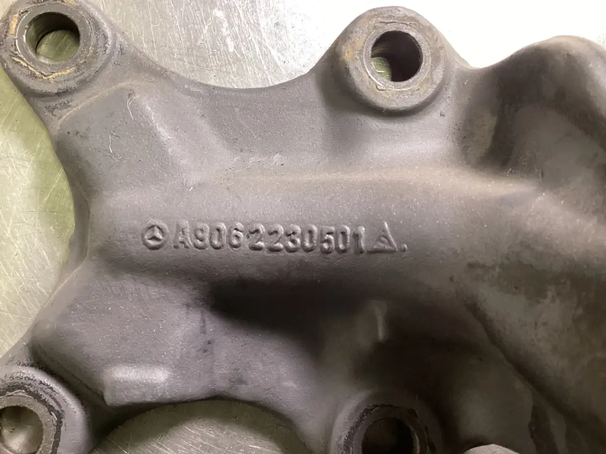 MERCEDES A 906 223 05 01 USADO - Imagen 2