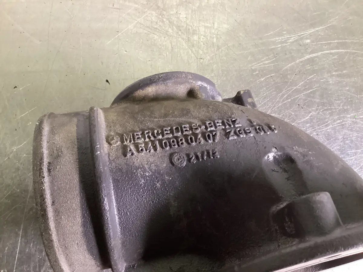 MERCEDES A 541 098 04 07 USADO - Imagen 2