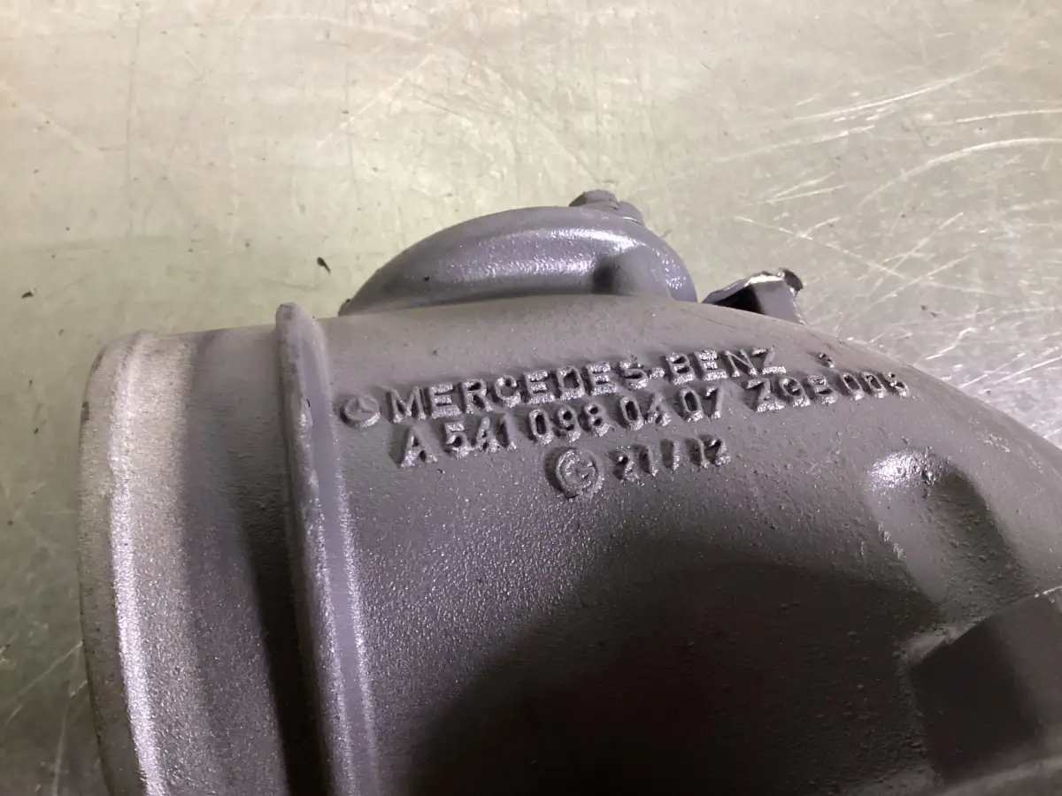 MERCEDES A 541 098 04 07 USADO - Imagen 2
