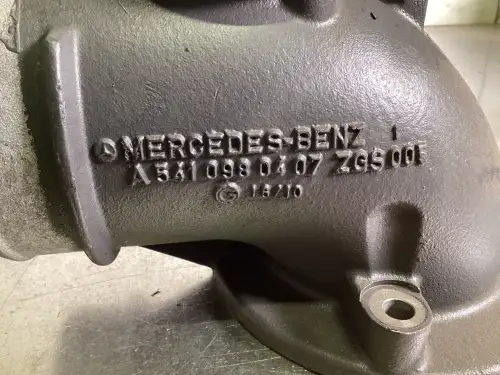 MERCEDES A 541 098 04 07 UTILISÉ - Miniature 2