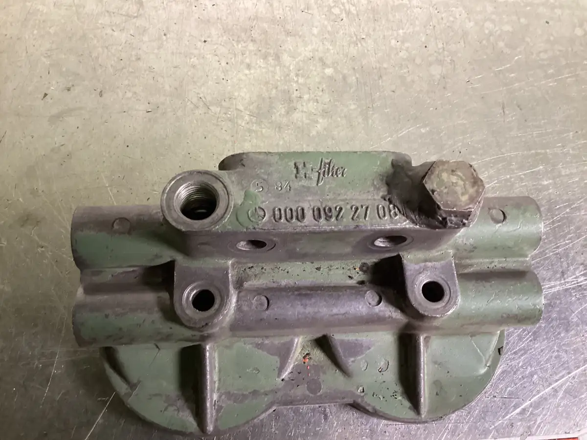 MERCEDES 000 092 27 08 USADO - Imagen 2