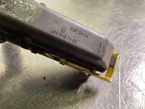 MERCEDES A 000 545 74 83 USADO - Imagen miniatura 2