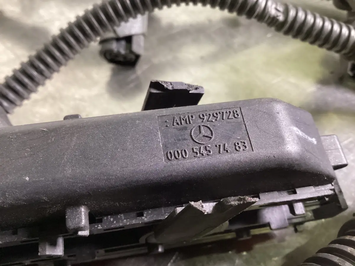 MERCEDES A 000 545 74 83 GEBRAUCHT – Bild 3