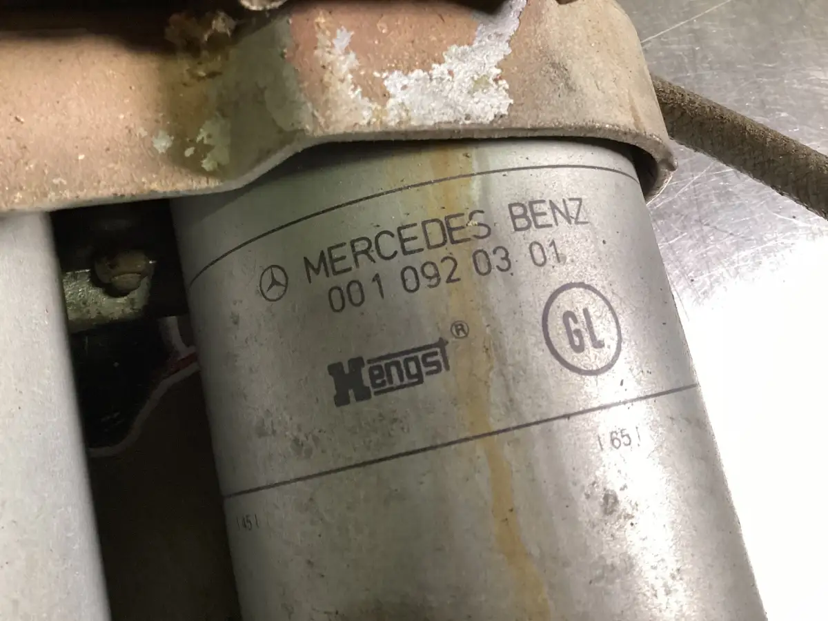 MERCEDES A 001 092 03 01 USADO - Imagen 2